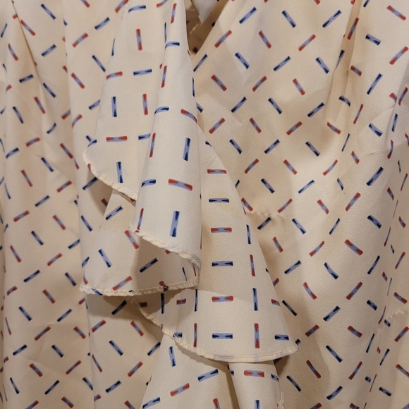 Vintage Pins and Needles Tan Blouse Size 8 Petite - Picture 12 of 16